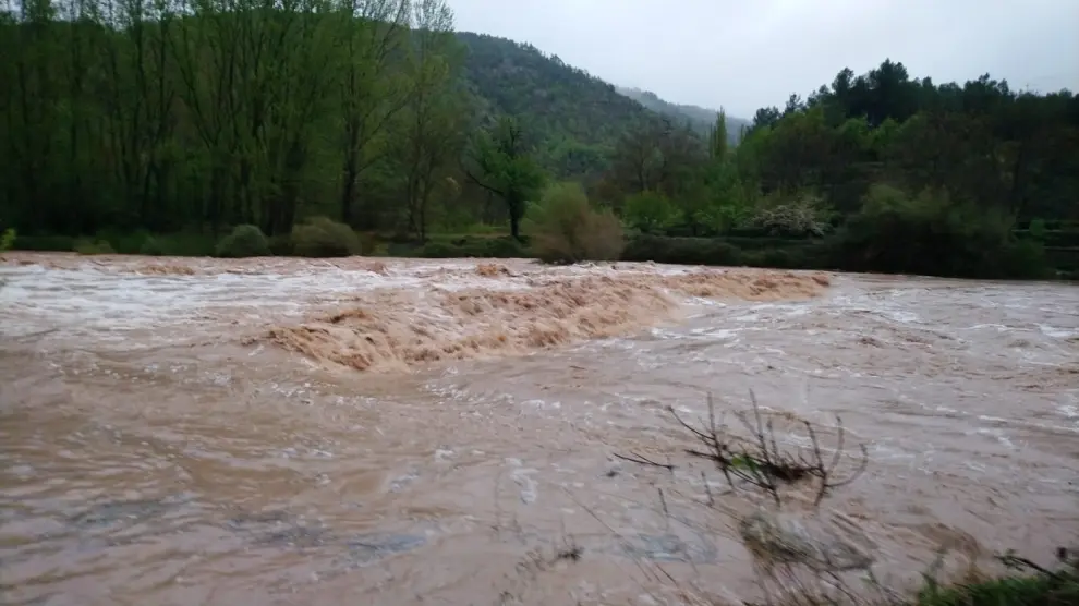 Crecida del río Mijares en Olba, Teruel.