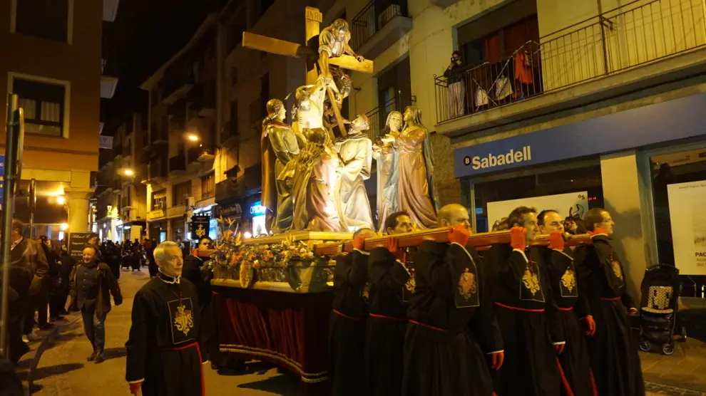 La procesión del Santo Entierro en Barbastro.