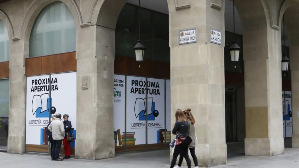 La Librería General se mudará en junio a la plaza de Aragón.