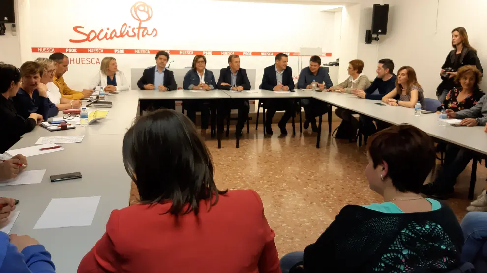 Imagen reciente de la Comisión Ejecutiva del PSOE del Alto Aragón, reunida tras las elección del 28 de abril.