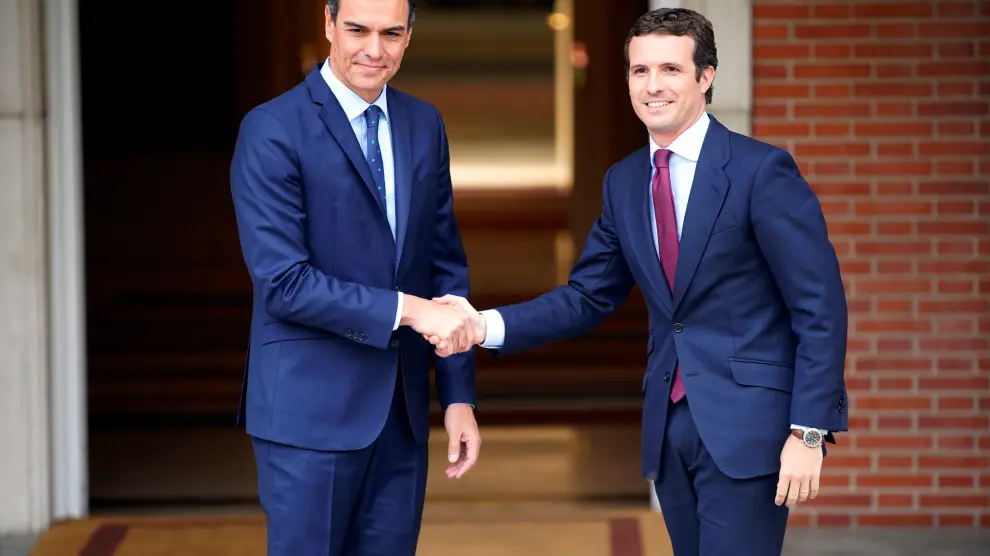 Spain's acting Prime Minister Pedro Sanchez reacts during a meeting with People's Party (PP) leader Pablo Casado at the Moncloa Palace in Madrid, Spain, May 6, 2019. REUTERS/Juan Medina [[[REUTERS VOCENTO]]] SPAIN-POLITICS/