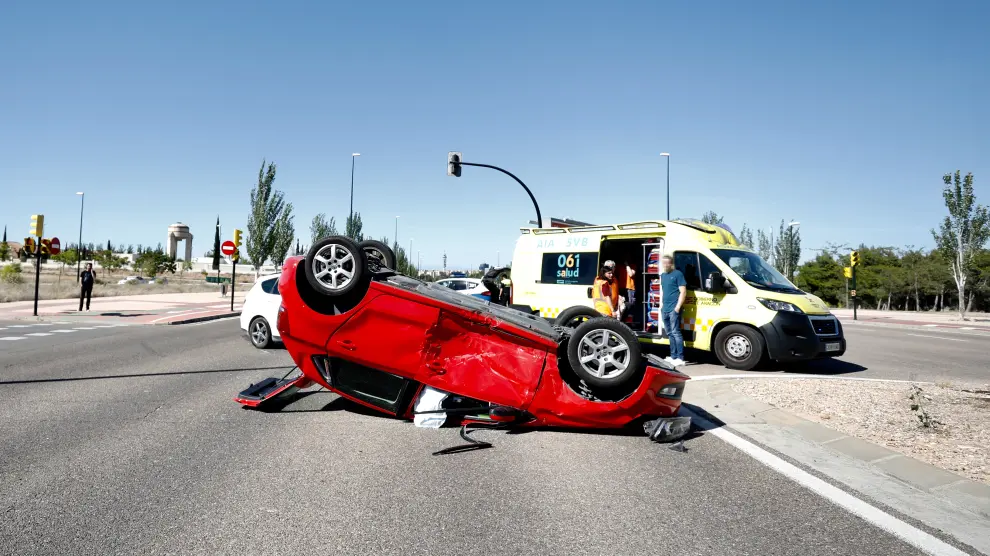 El accidente se produjo sobre las 17.30 en la avenida del Séptimo Arte de Zaragoza.