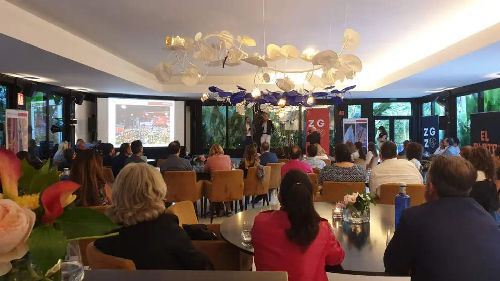 Imagen de la presentación de El Plata Cabaret ante las empresas de eventos de Málaga.