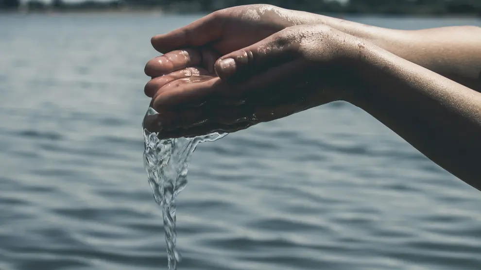 En 2015, 844 millones de personas en el planeta aún carecían de agua potable básica.