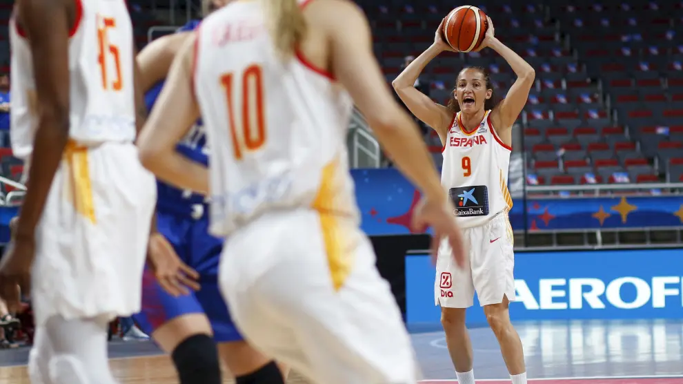 Las jugadoras de la selección española femenina de baloncesto en el encuentro ante Gran Bretaña