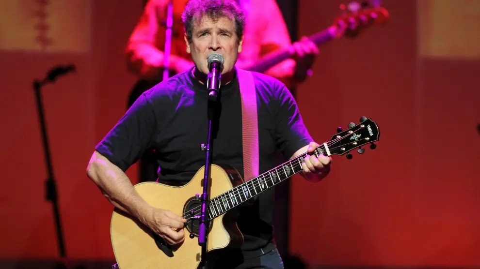 FILE PHOTO: South African singer Johnny Clegg performs during the South Africa Gala night at the Monte Carlo opera, September 29, 2012. REUTERS/Sebastien Nogier/Pool/File Photo [[[REUTERS VOCENTO]]] SAFRICA-CLEGG/