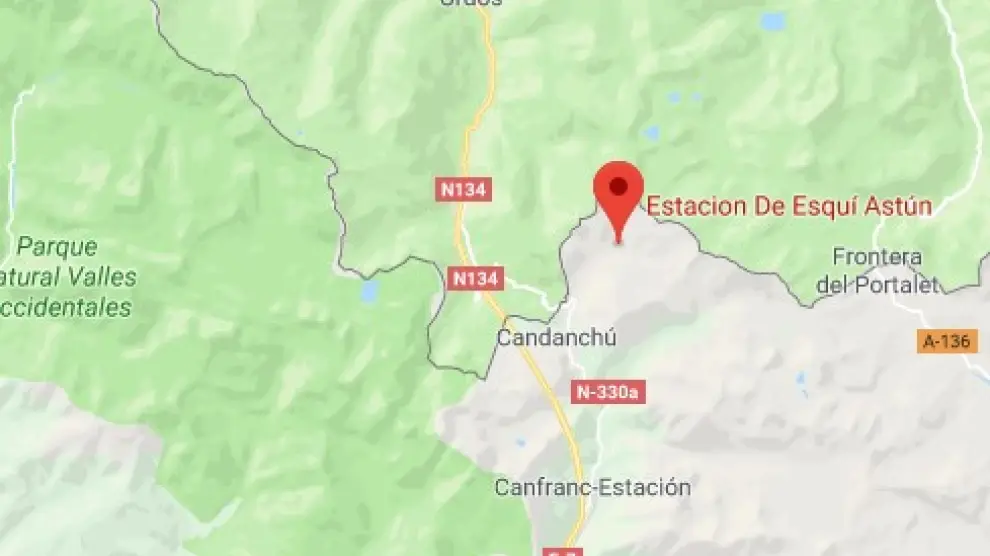 La Guardia Civil rescata a una montañera herida grave en el pico del Monje de Astún