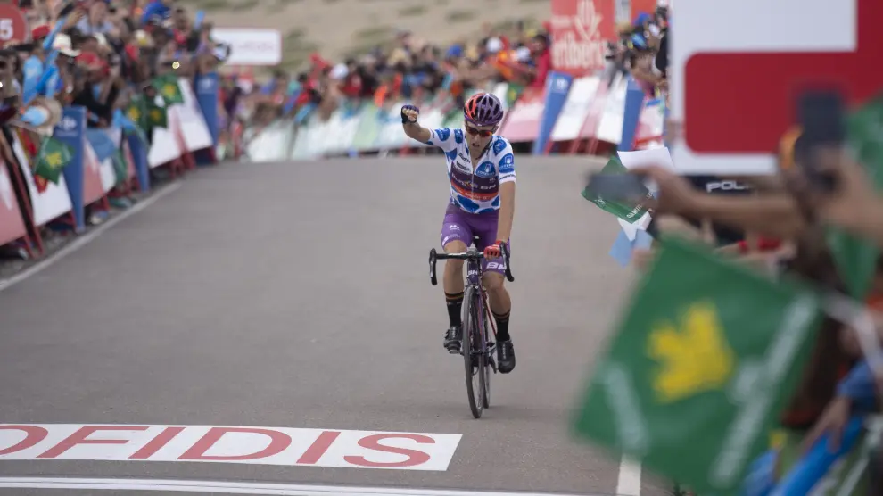 Madrazo sorprende en Javalambre y López es el nuevo líder de la Vuelta a España