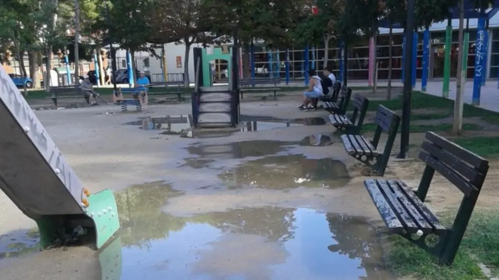 Zona infantil de la plaza Aldaba.