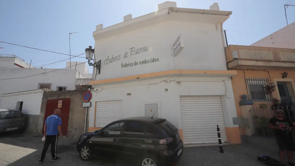 Fábrica de Paterna de Rivera (Cádiz) donde se han encontrado evidencias de contaminación de la carne mechada