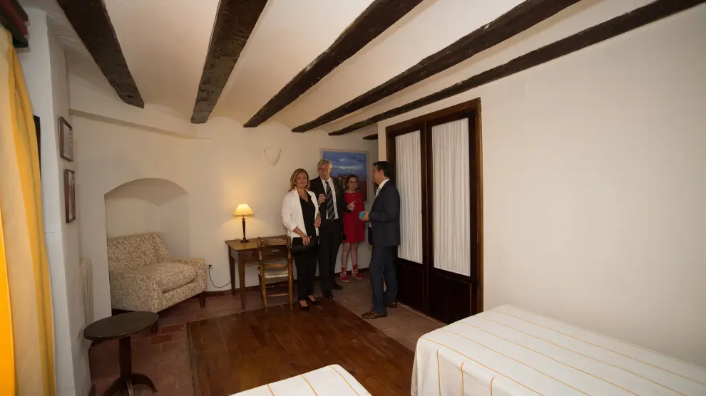 Albarracín restaura dos residencias culturales
