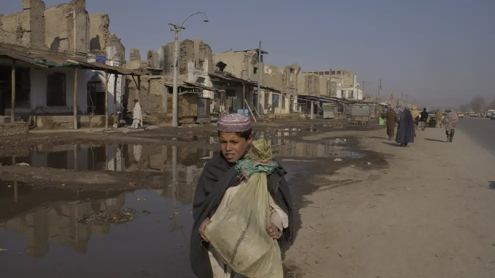Kabul, en los años noventa, completamente destruido por los señores de la guerra.