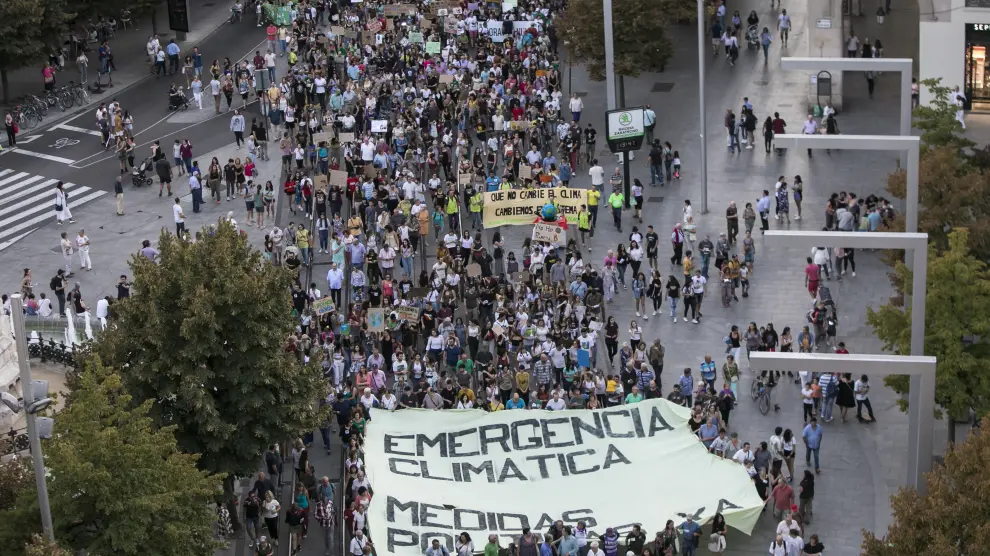 Manifestación por el clima en Zaragoza