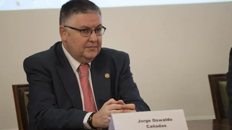 Jorge Cañadas, magistrado del Juzgado de Primera Instancia e Instrucción n´çumero 2 de Teruel, ayer en el Colegio de Abogados de Zaragoza.