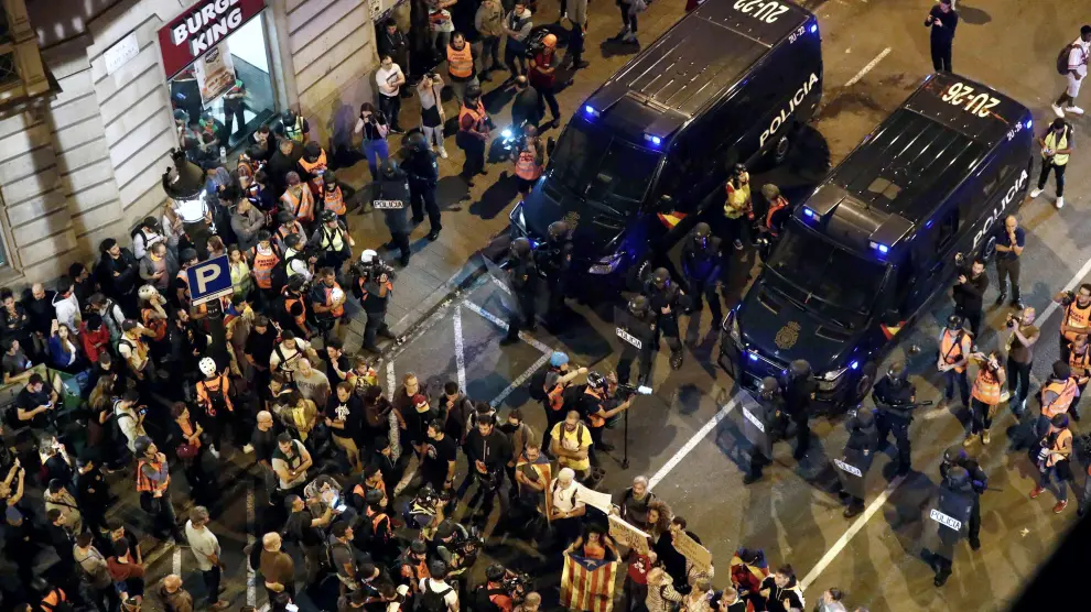 Sexta noche de disturbios en Barcelona