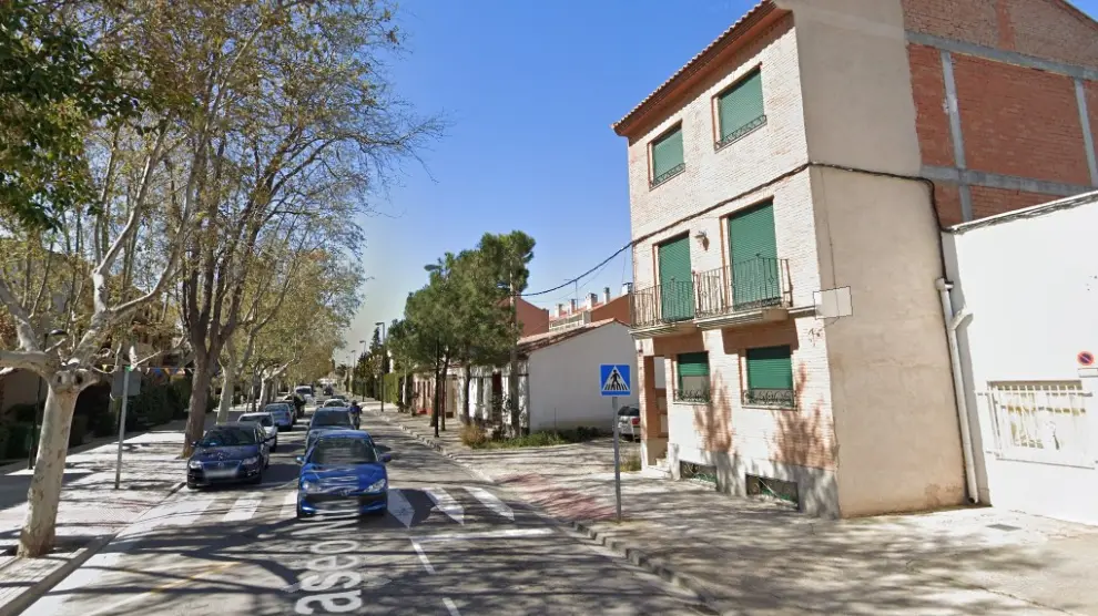 Calle de La Sagrada, en el barrio zaragozano de Monzalbarba.