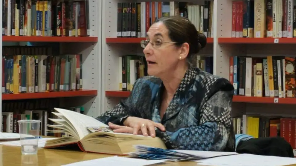 La alagonera Pilar Pérez Viñuales, historiadora de la Universidad de Zaragoza experta en Historia Medieval y actualmente responsable de la Oficina de Turismo de Alagón