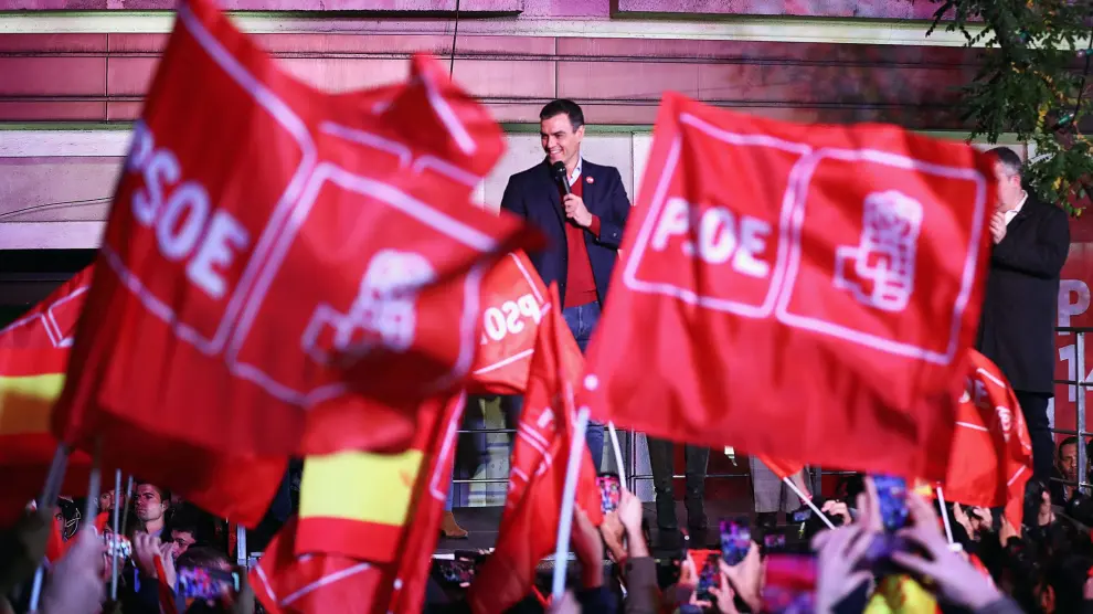 El PSOE celebra la victoria