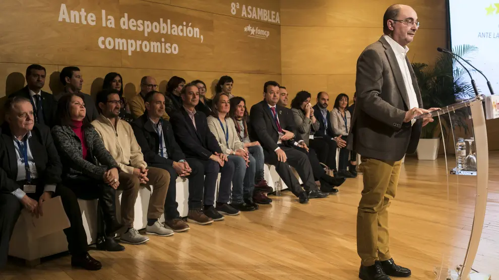 El presidente aragonés, Javier Lambán, en la clausura de la asamblea de la Federación de Municipios, este sábado.