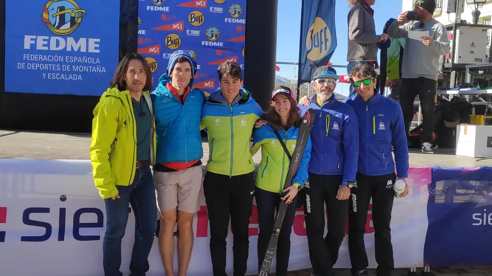 Equipo de esquí de montaña de la Federación Aragonesa de Montañismo.