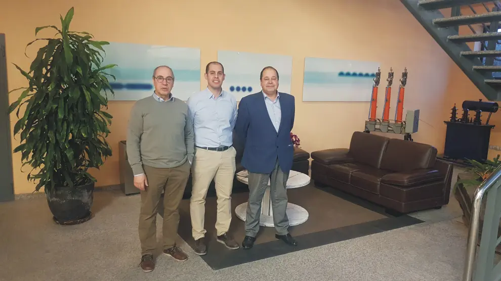 Los hermanos Armando, Rubén y Carlos García, gerentes de la empresa.