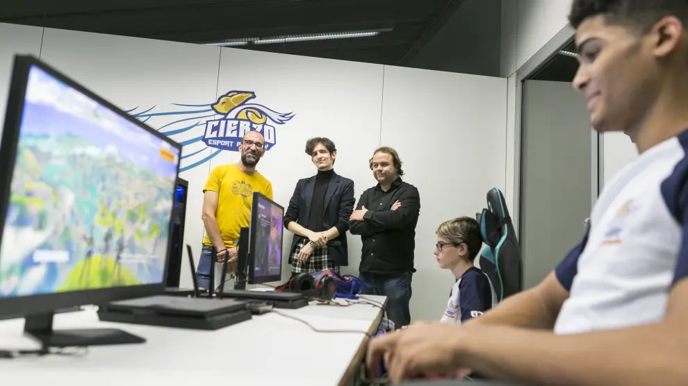 Reportaje sobre la Cierzo Esports Academy, la primera escuela pública de videojuegos.