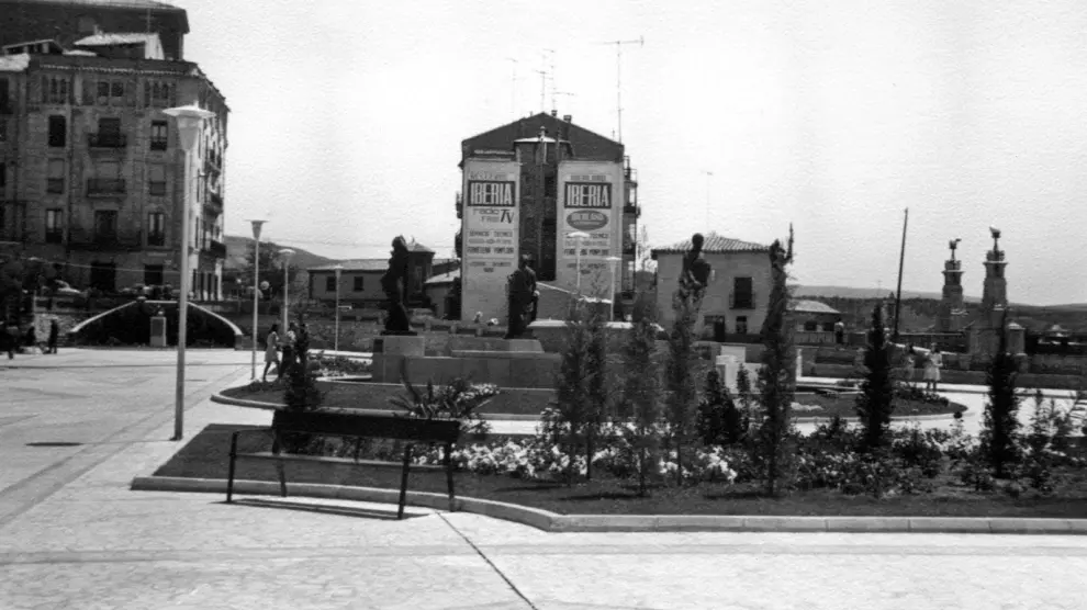 Imagen de la Glorieta de Teruel antes de su última reforma.