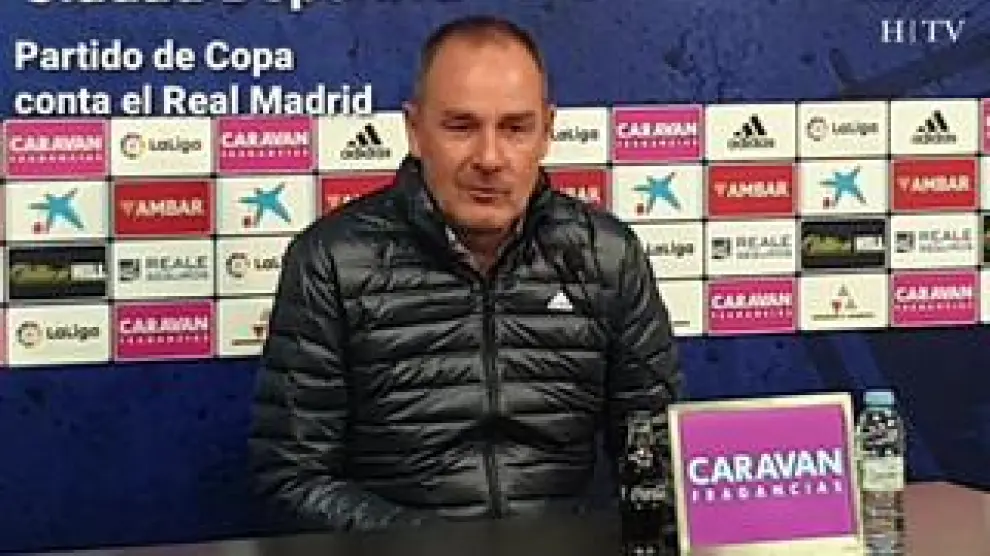 El entrenador del Real Zaragoza asegura que el equipo va a darlo todo ante el Real Madrid en el partido de octavos de final de la Copa del Rey, que se juega en La Romareda