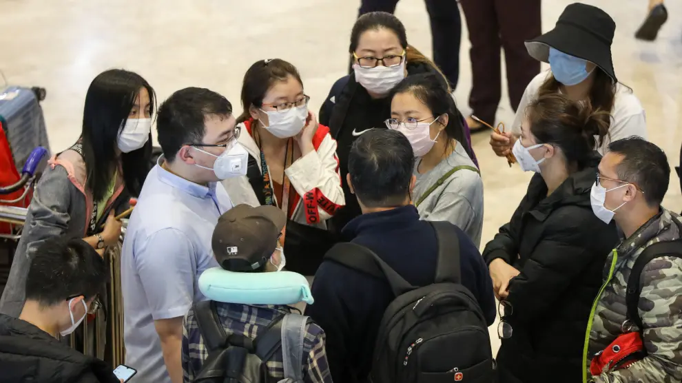 Ciudadanos chinos en el aeropuerto de Manila