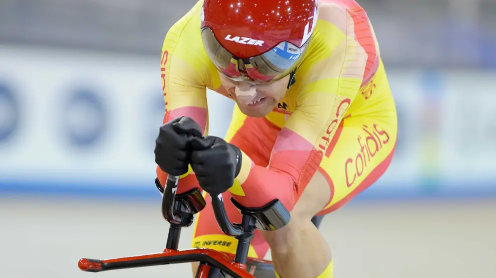 El paralímpico aragonés Eduardo Santas, en acción en la prueba del kilómetro del Mundial de velocidad en Canadá