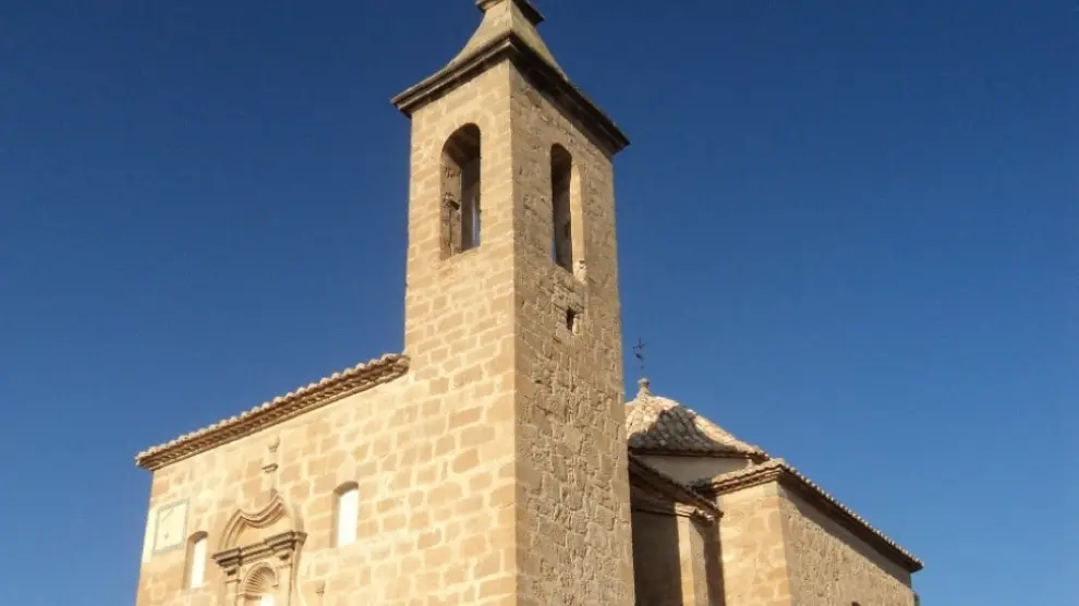 Iglesia restaurada en Valjunquera.