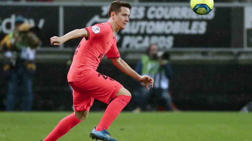Amiens (France), 15/02/2020.- Paris Saint Germain's Ander Herrera in action during the French Ligue 1 soccer match between SC Amiens and Paris Saint Germain (PSG) at the Licorne stadium in Amiens, France, 15 February 2020. (Francia) EFE/EPA/CHRISTOPHE PETIT TESSON [[[HA ARCHIVO]]]
