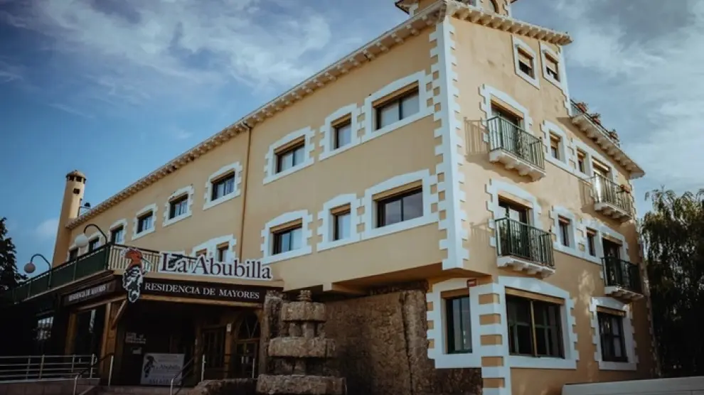 Imagen de la residencia La Abubilla, ubicada en Yéqueda, a poco más de 5 km de Huesca.