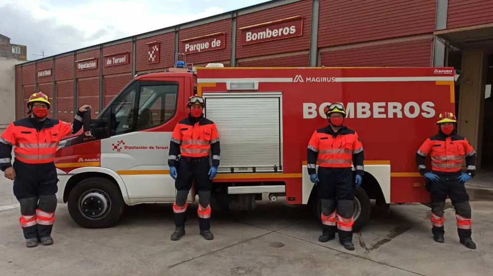 Los bomberos del parque de Alcañiz de la Diputación de Teruel