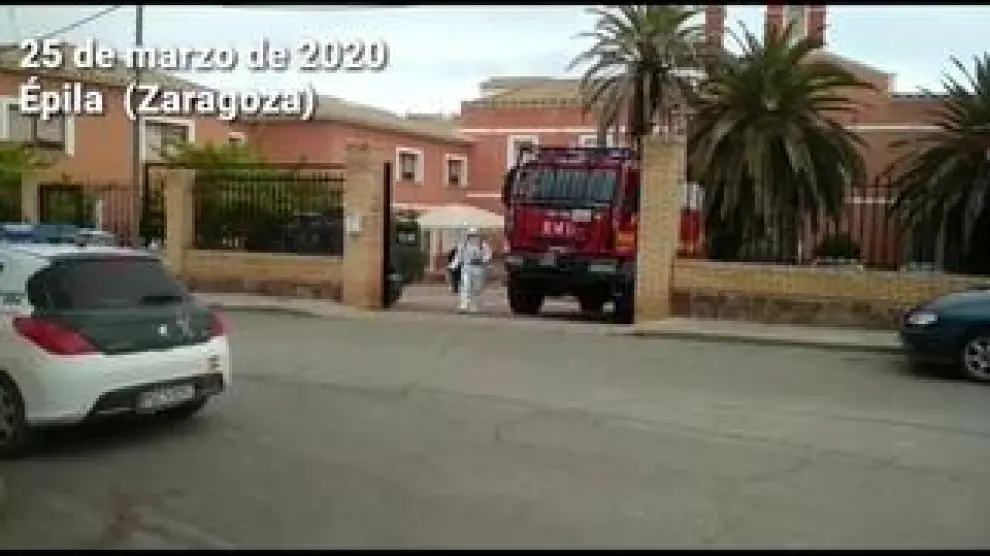La Unidad Militar de Emergencias ha participado este miércoles en las tareas de desinfección de la residencia de Épila (Zaragoza)