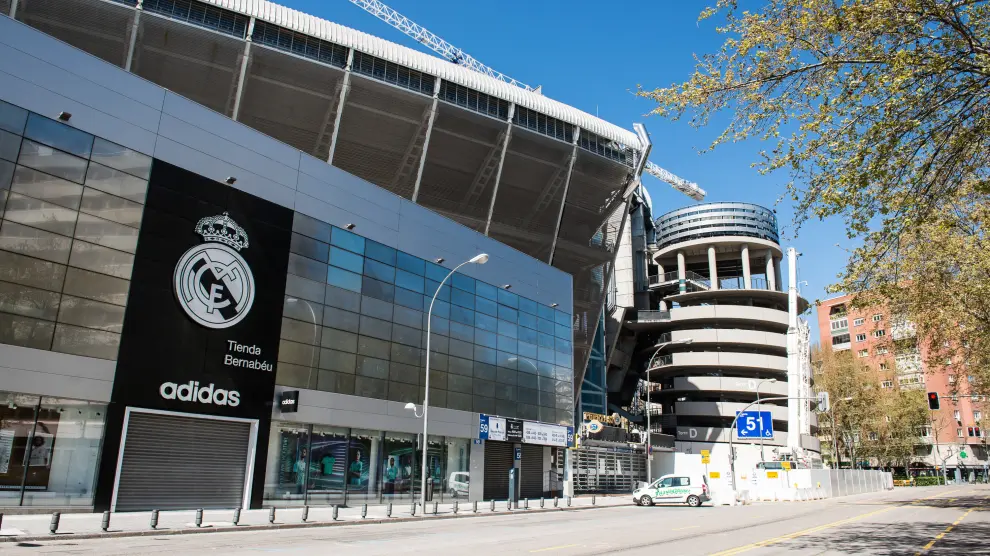 Fachada del estadio del Santiago Bernabéu.