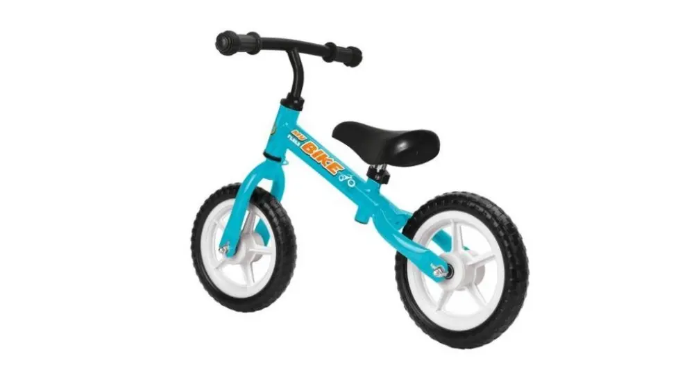 Con esta bicicleta, los niños mejoran su equilibrio.