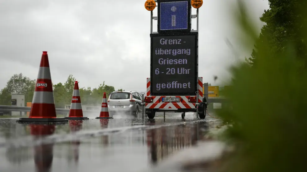 Germany slowly reopens its borders amid coronavirus pandemic