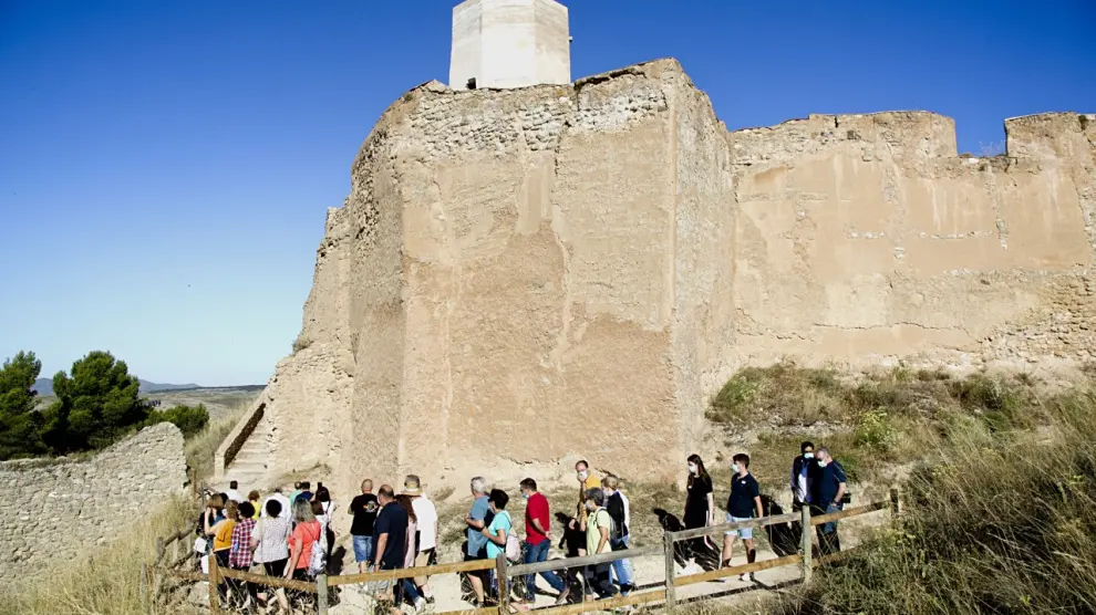 Las visitas turísticas han vuelto al Castillo Mayor de Calatayud este sábado.