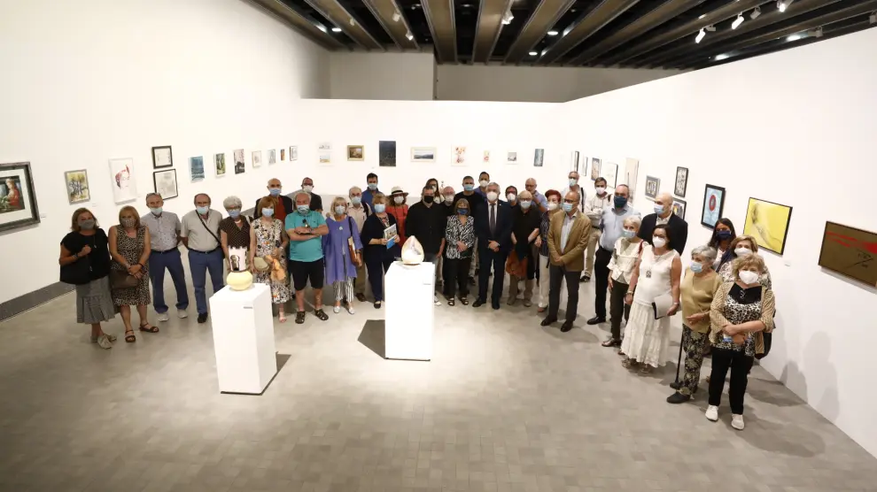 Aspanoa cumple 25 años y reúne en una exposición a 100 artistas en el Pablo Serrano