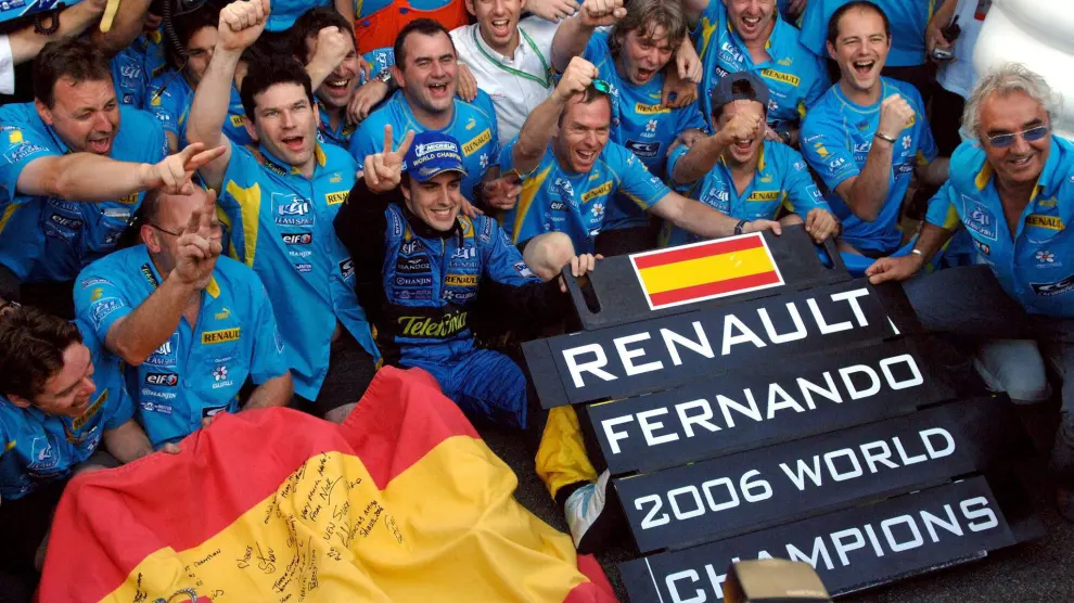 Alonso, cuando se proclamó campeón mundial de Fórmula Uno por segundo año consecutivo con Renault