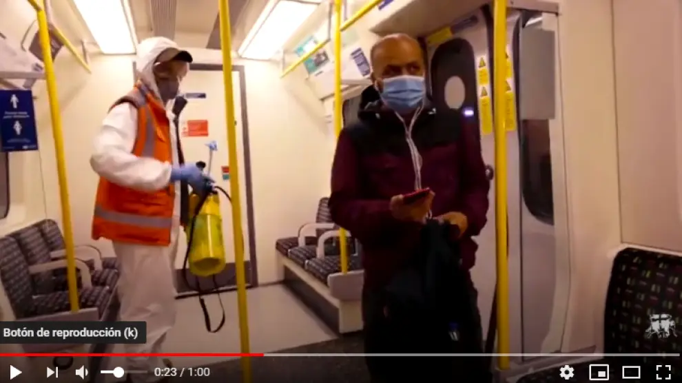 Bansky 'redecora' metro londinense y la empresa lo borra
