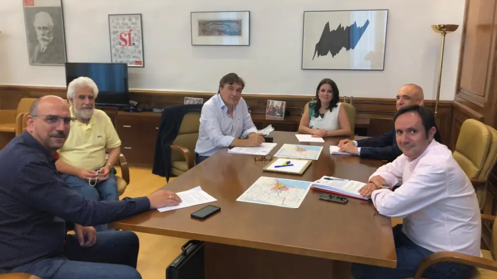 Primera reunión de la comisión de seguimiento del pacto de investidura entre Teruel Existe y el PSOE..