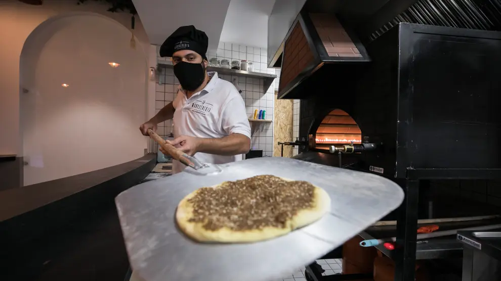 HERALDO .ES. Restaurante La Manousheria, nuevo restaurante de pizzas libanesas / 04-08-2020 / FOTO: GUILLERMO MESTE [[[FOTOGRAFOS]]]