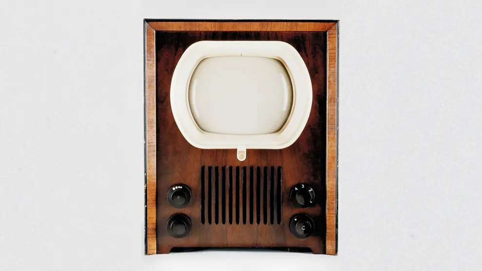 Primer televisor Philips, 1950