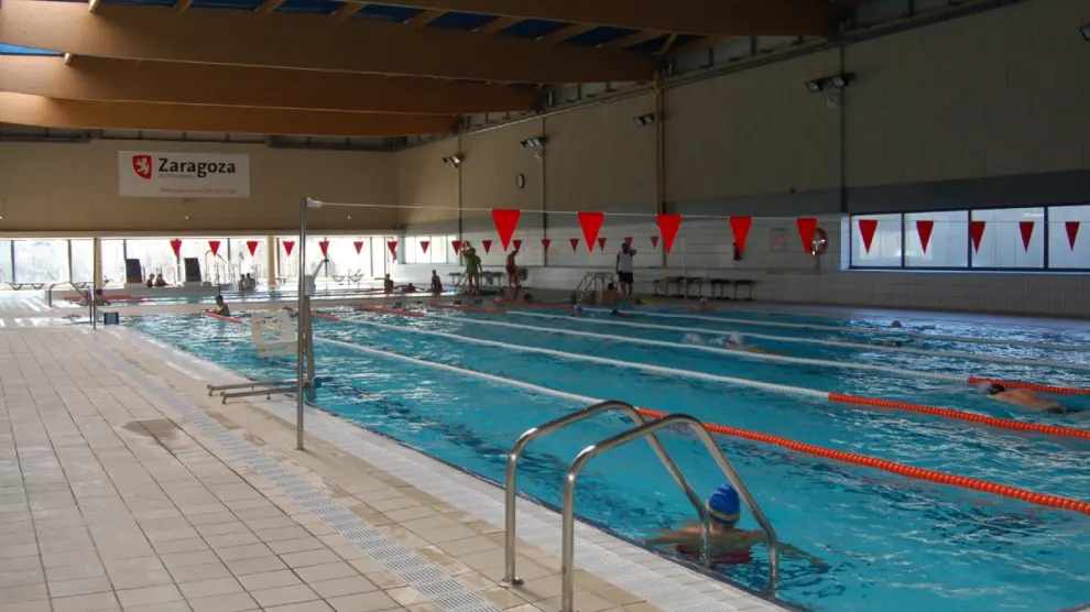Imagen de archivo de la piscina cubierta del Siglo XXI de Zaragoza