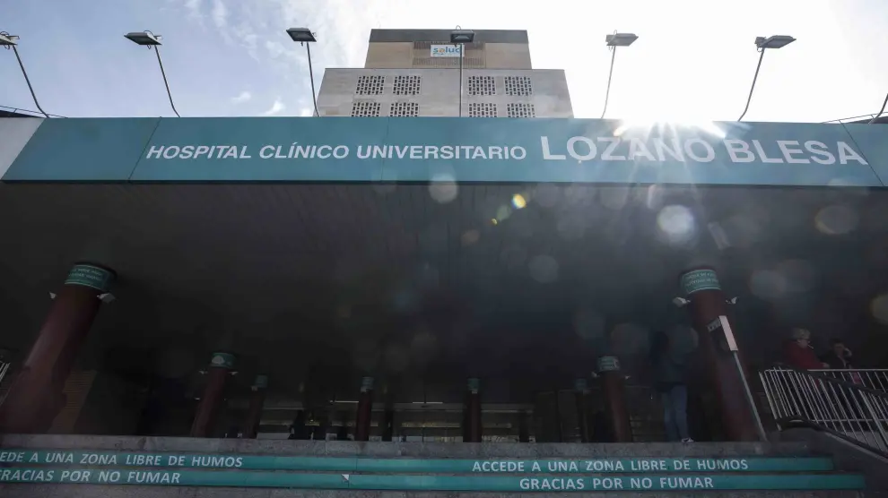 Fachada del Hospital Clínico Universitario Lozano Blesa de Zaragoza