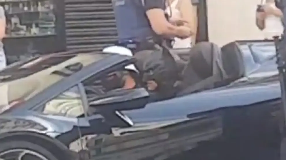 Un hombre disfrazado de Batman ha sido denunciado conducendo un lamborghini por la Gran Vía de Madrid sin la documentación del coche