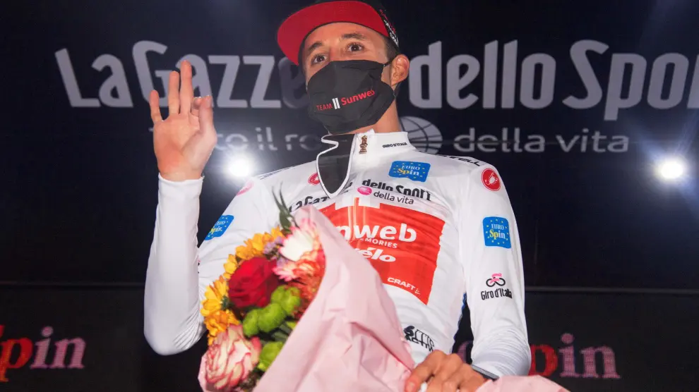 El ciclista australiano Jai Hindley (Sunweb) se ha convertido en el nuevo líder del Giro de Italia
