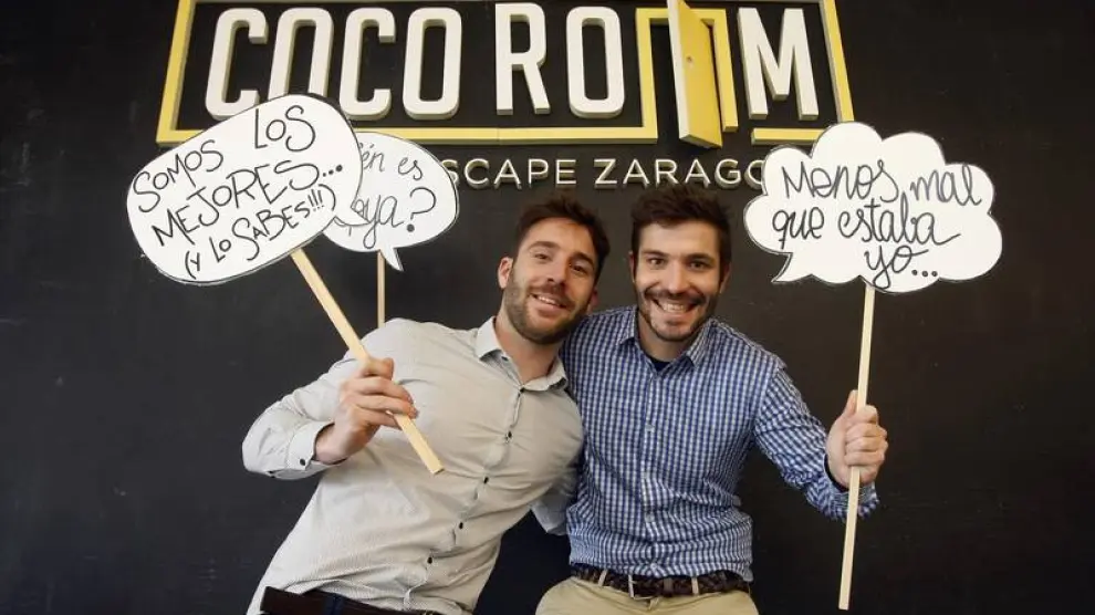 Diego Marcos, derecha, junto a su socio Aldo Sorrosal, de Coco Room.
